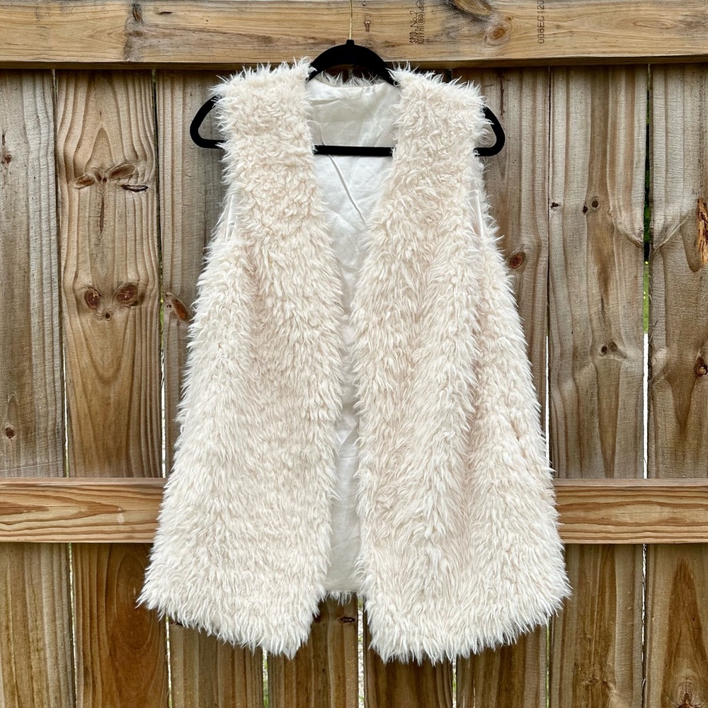 White Fur Vest Size M/L